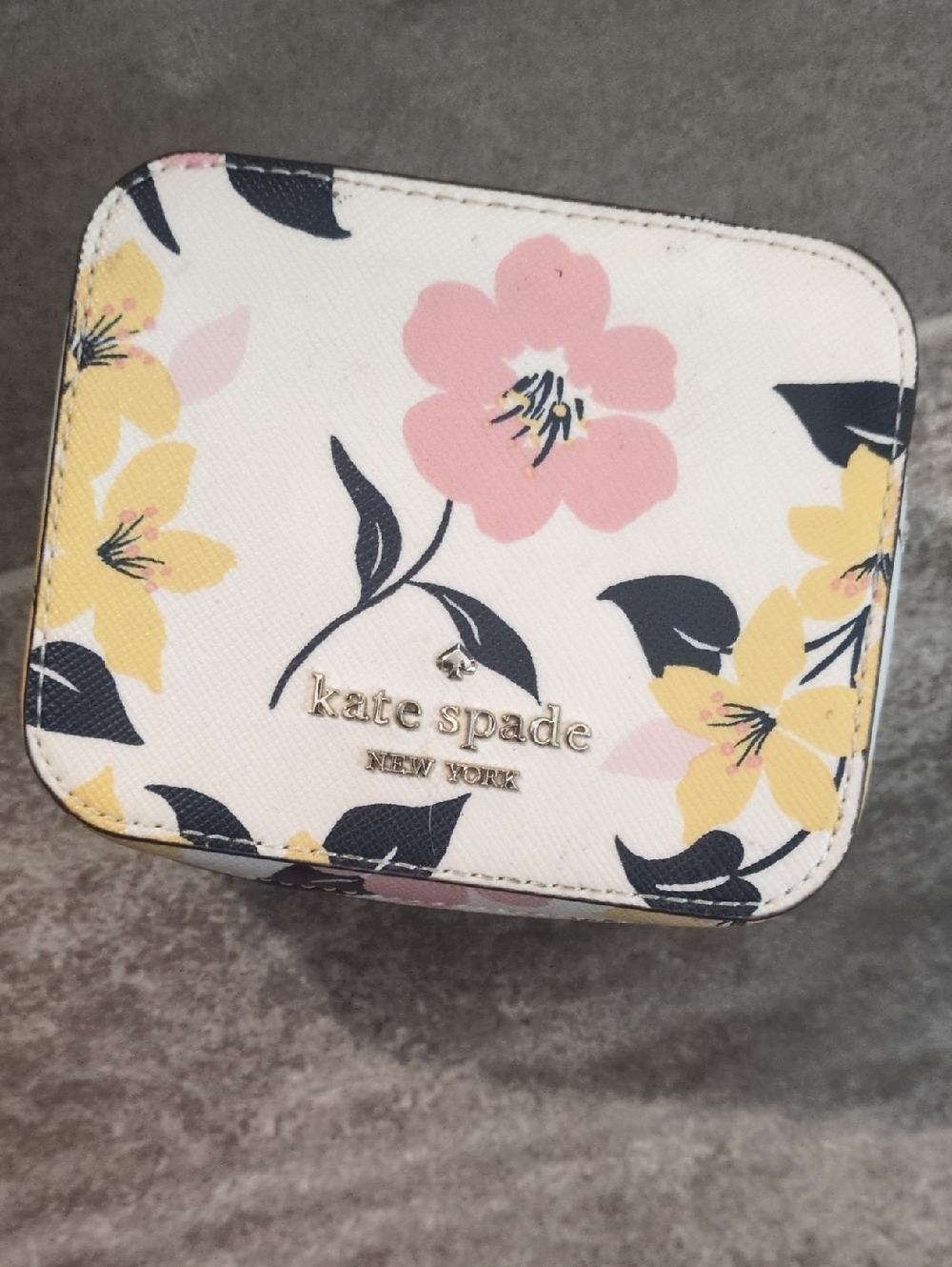 kate spade White Floral Jewelry Case with Pink & Yellow Blooms